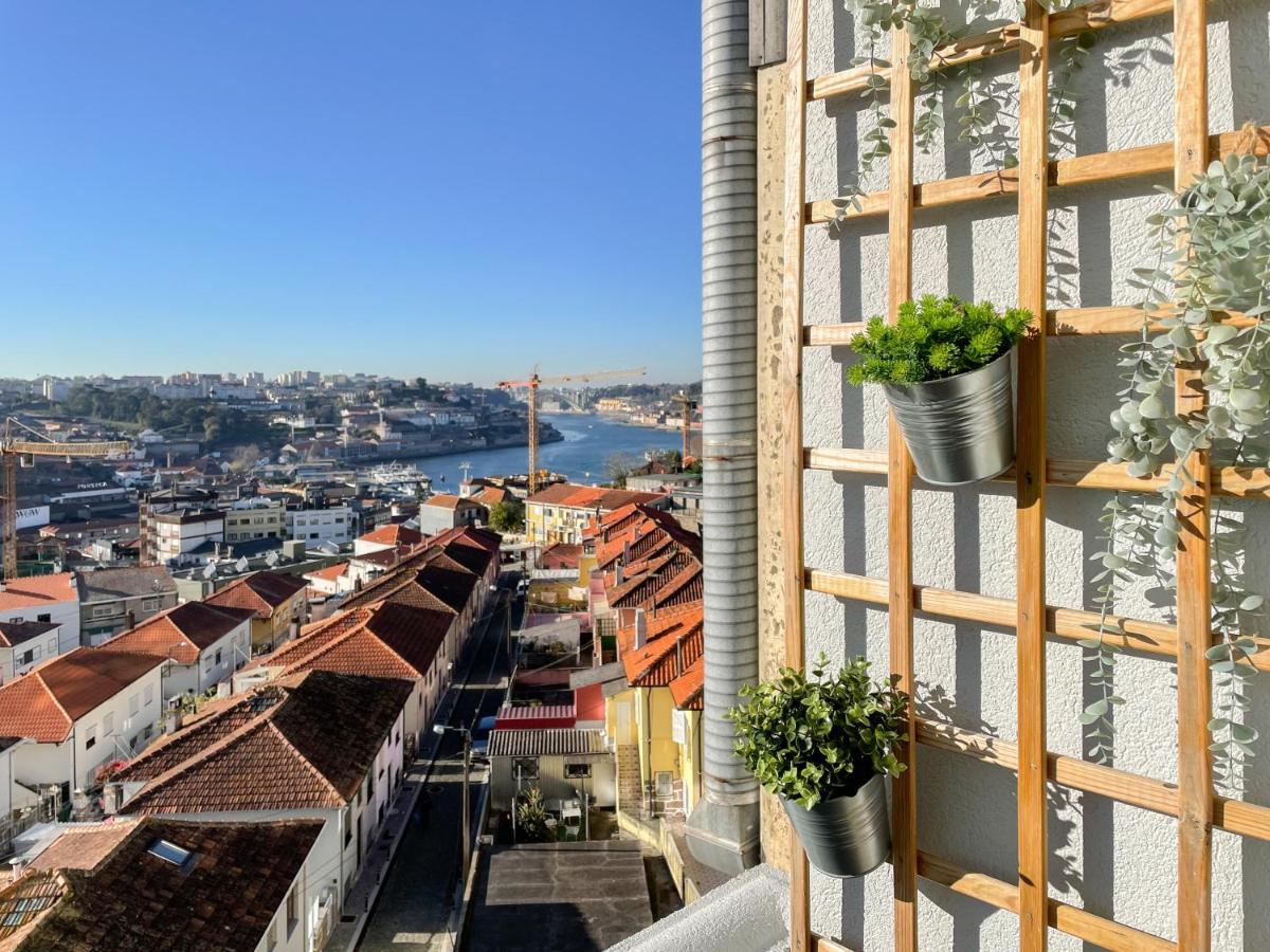 Appartement Gaya Avenue Flats - Elegant Contemporary Flats With Balcony à Vila Nova de Gaia Extérieur photo