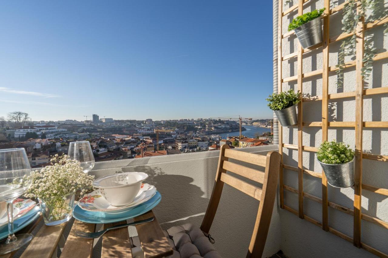 Appartement Gaya Avenue Flats - Elegant Contemporary Flats With Balcony à Vila Nova de Gaia Extérieur photo